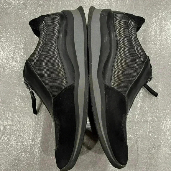 [38.5/US8.5]Vintage Prada Black Mixed Leather  Sneakers - Picture 6 of 11